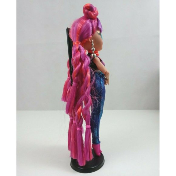 LOL Surprise! Doll OMG Series 3 Roller Skater Chick 9.5" Doll With Accessories - Picture 2 of 6